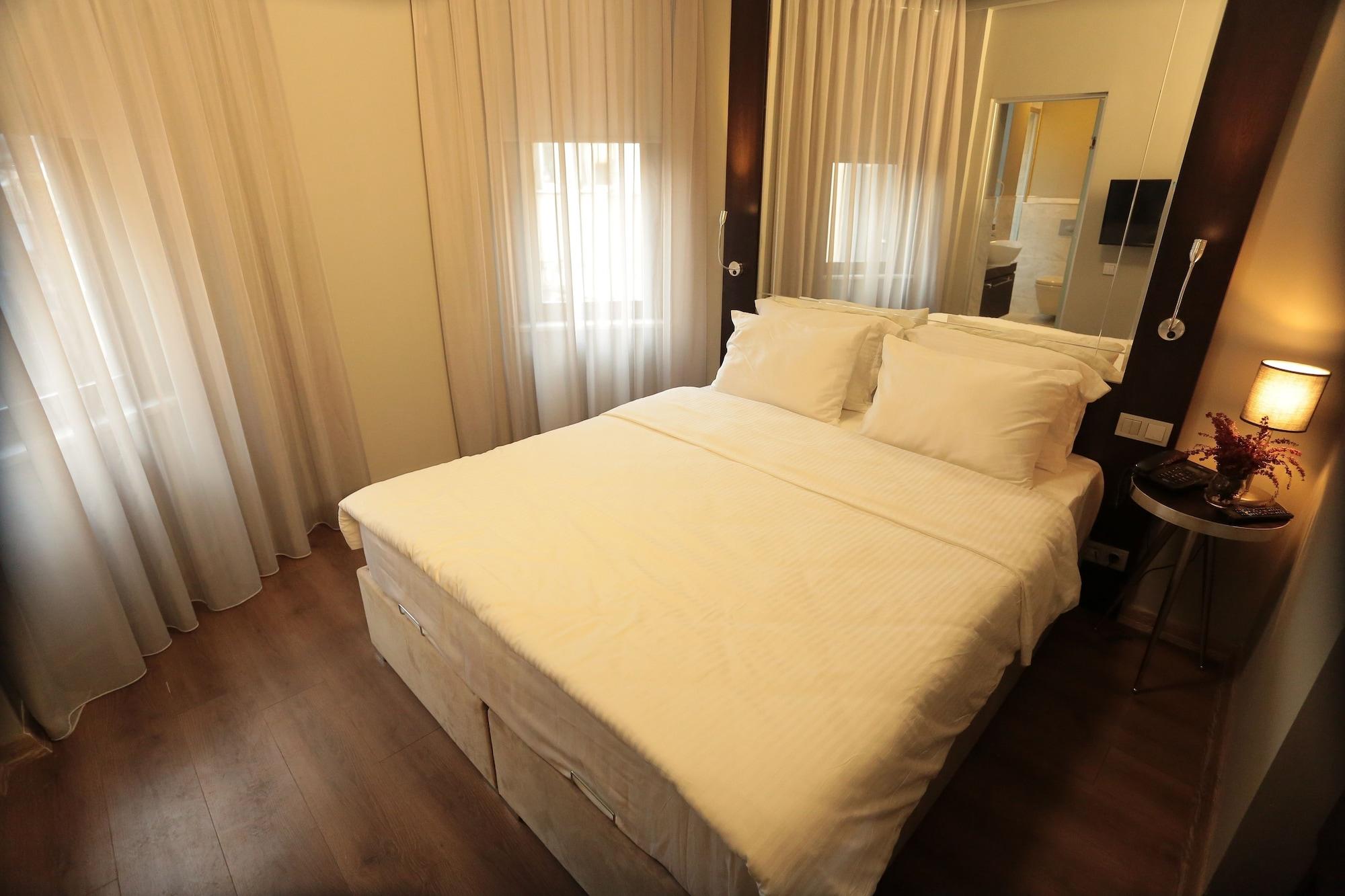 Ferman Pera Hotel Istambul Exterior foto